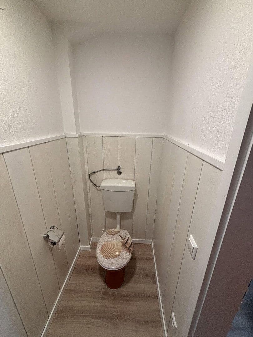 Prenájom bytu 3-izbový 92 m², Neufra, Bádensko-Wurttembersko Prenájom bytu 3-izbový 92 m², Neufra, Bádensko-Wurttembersko