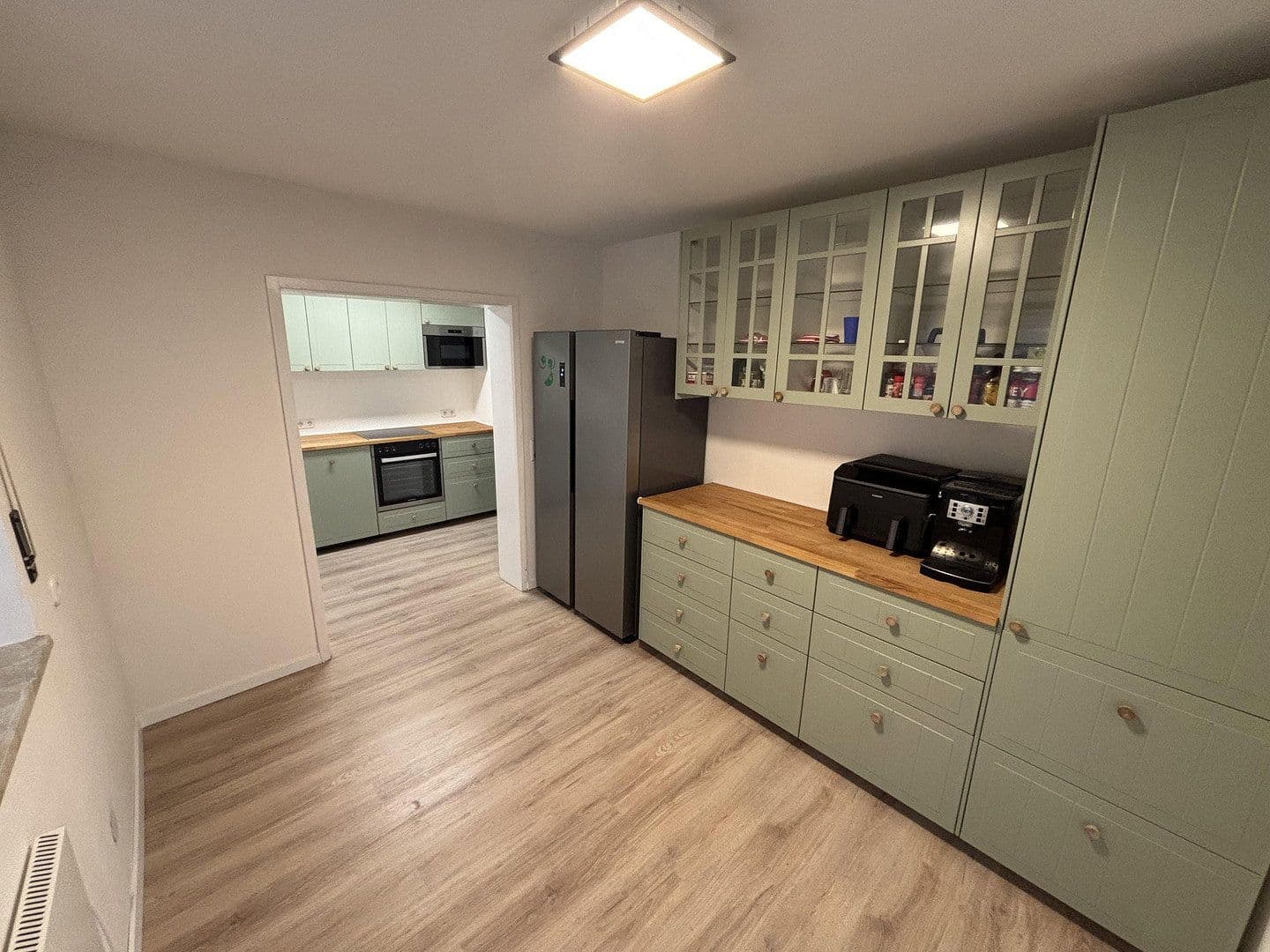 Prenájom bytu 3-izbový 92 m², Neufra, Bádensko-Wurttembersko Prenájom bytu 3-izbový 92 m², Neufra, Bádensko-Wurttembersko