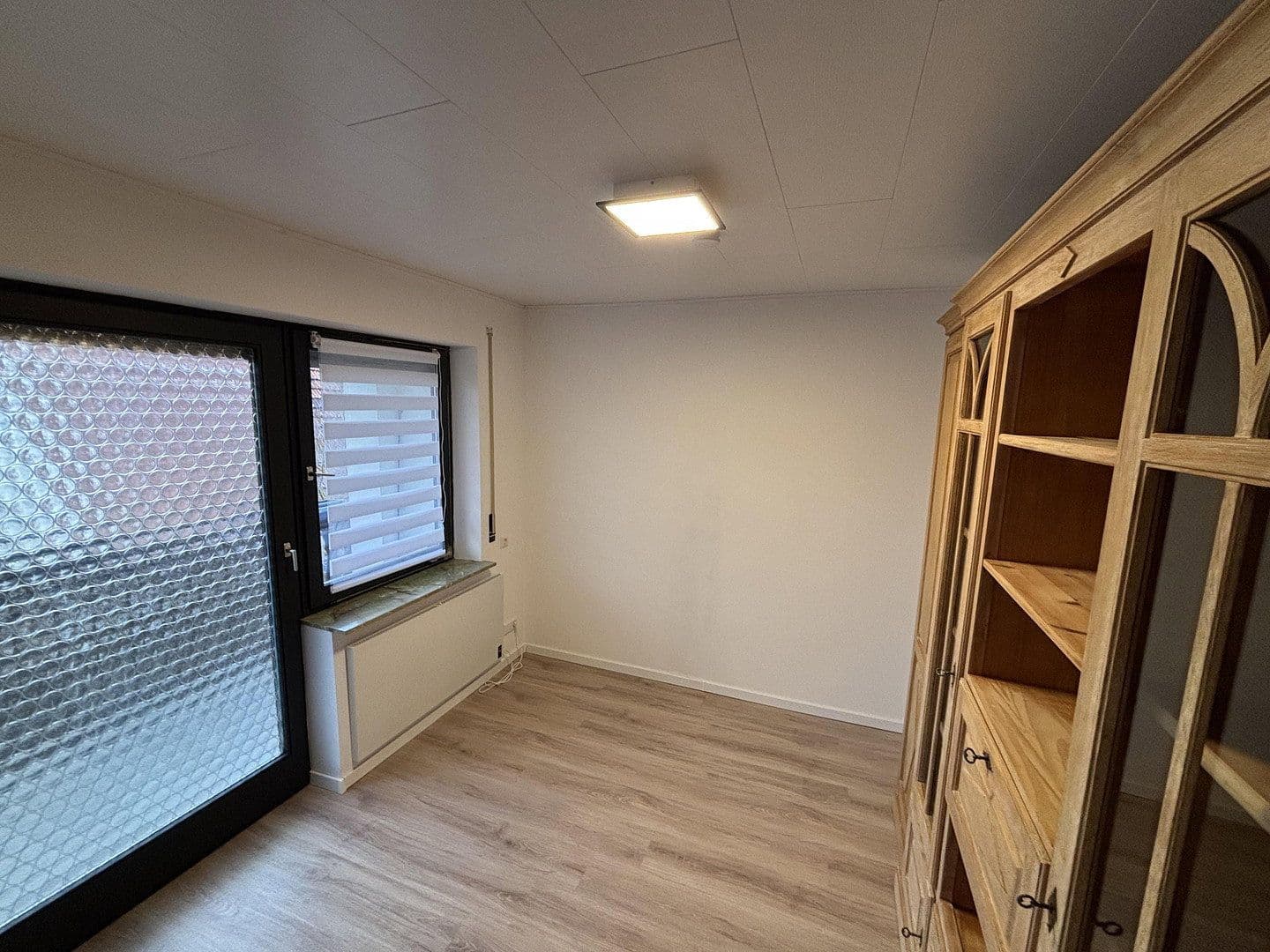 Prenájom bytu 3-izbový 92 m², Neufra, Bádensko-Wurttembersko Prenájom bytu 3-izbový 92 m², Neufra, Bádensko-Wurttembersko