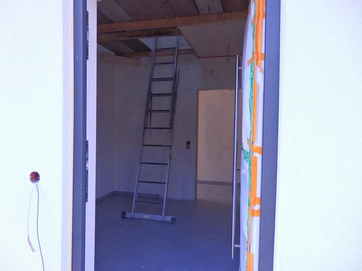 Prenájom bytu 3-izbový 103 m², Wehr, Bádensko-Wurttembersko Prenájom bytu 3-izbový 103 m², Wehr, Bádensko-Wurttembersko