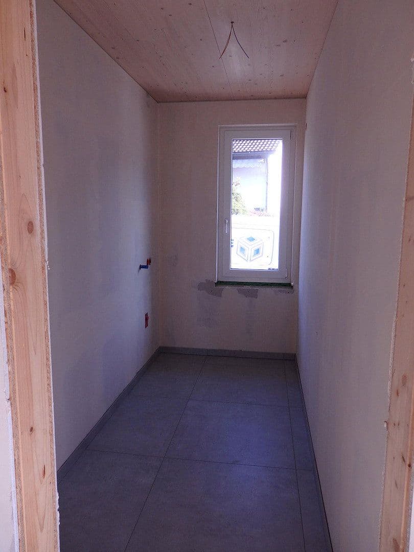 Prenájom bytu 3-izbový 103 m², Wehr, Bádensko-Wurttembersko Prenájom bytu 3-izbový 103 m², Wehr, Bádensko-Wurttembersko