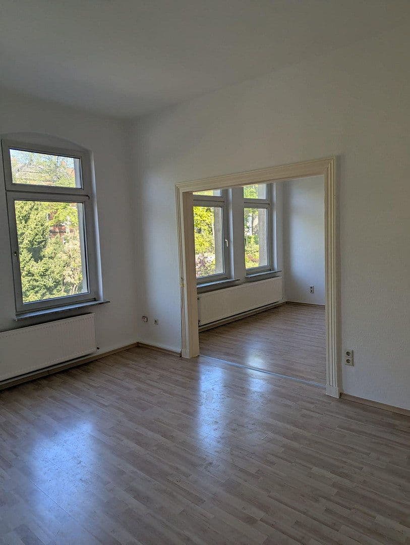 Prenájom bytu 4-izbový 100 m², Willhelmstraße 16, Helmstedt, Dolné Sasko Prenájom bytu 4-izbový 100 m², Willhelmstraße 16, Helmstedt, Dolné Sasko
