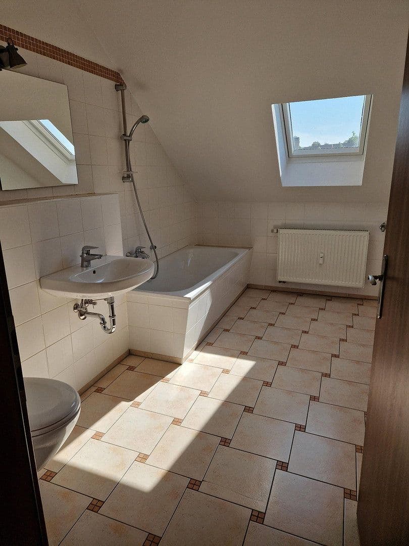 Prenájom bytu 2-izbový 65 m², Hoyerswerda Str.113, Budyšín, Sasko Prenájom bytu 2-izbový 65 m², Hoyerswerda Str.113, Budyšín, Sasko