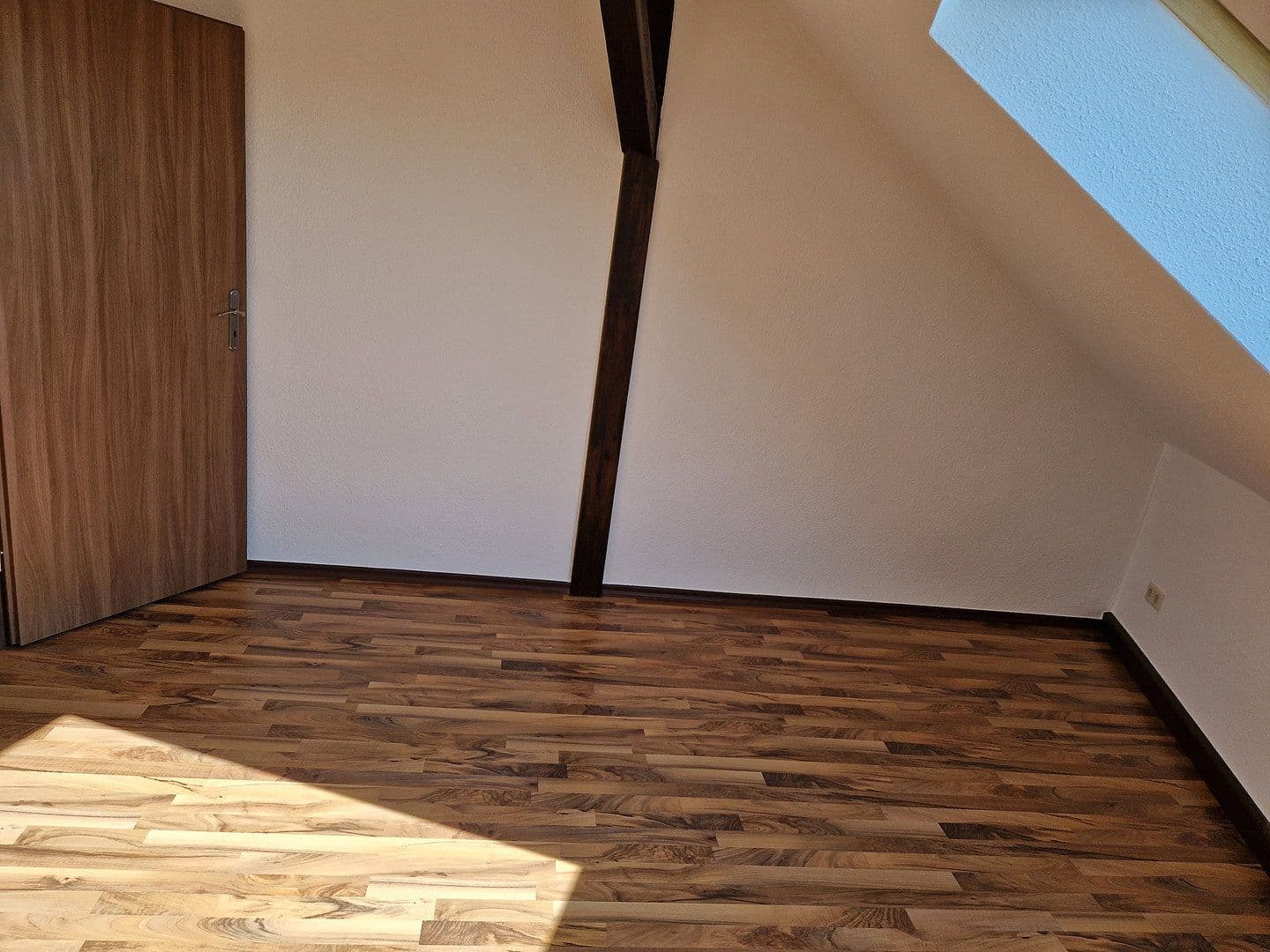 Prenájom bytu 2-izbový 65 m², Hoyerswerda Str.113, Budyšín, Sasko Prenájom bytu 2-izbový 65 m², Hoyerswerda Str.113, Budyšín, Sasko