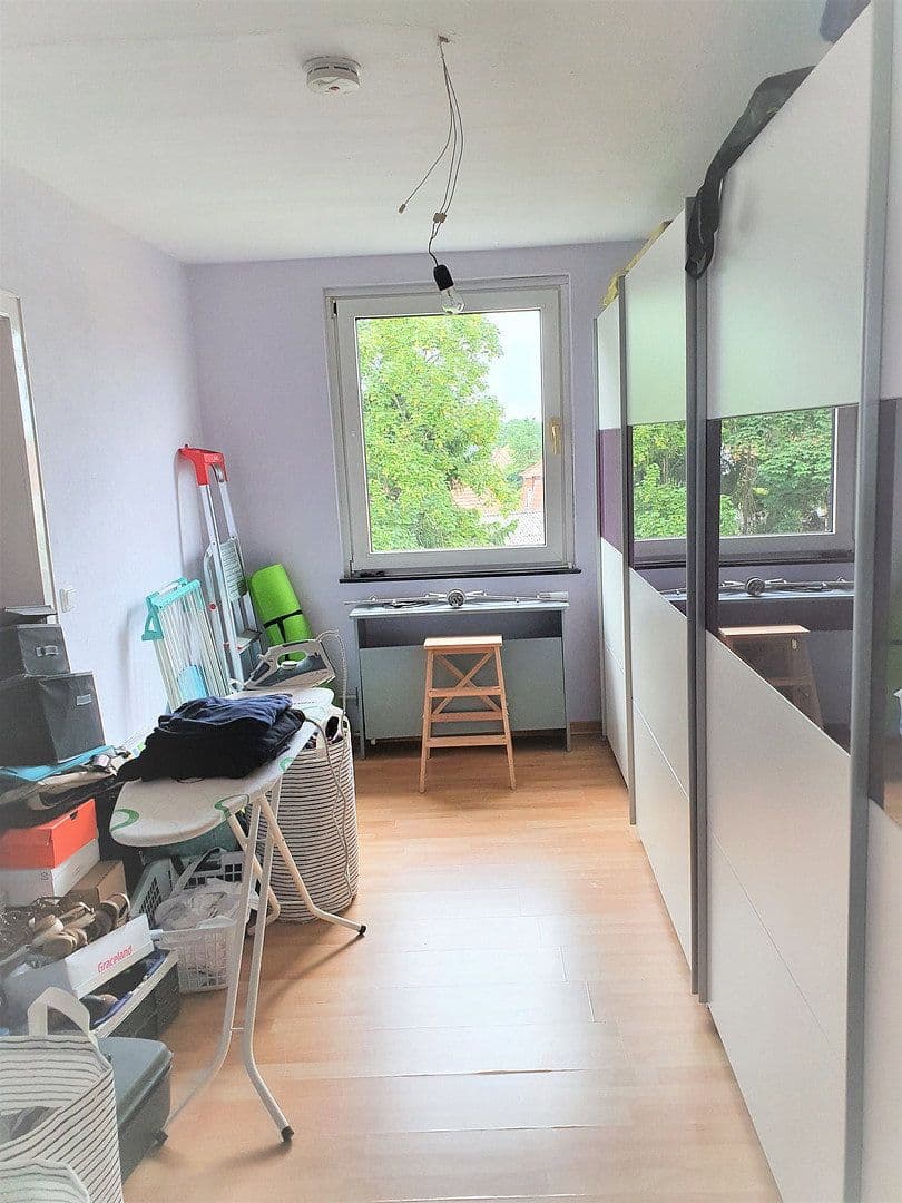Prenájom bytu 4-izbový 98 m², Celle, Dolné Sasko Prenájom bytu 4-izbový 98 m², Celle, Dolné Sasko