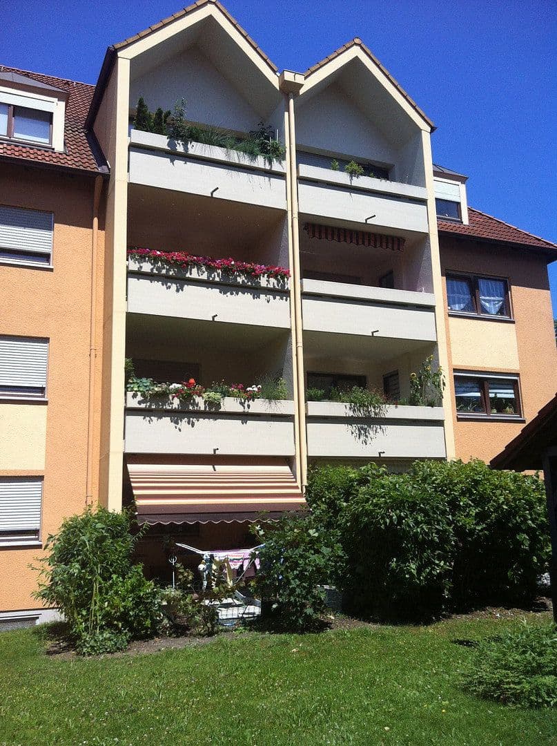 Prenájom bytu 3-izbový 79 m², Augsburg, Bavorsko Prenájom bytu 3-izbový 79 m², Augsburg, Bavorsko