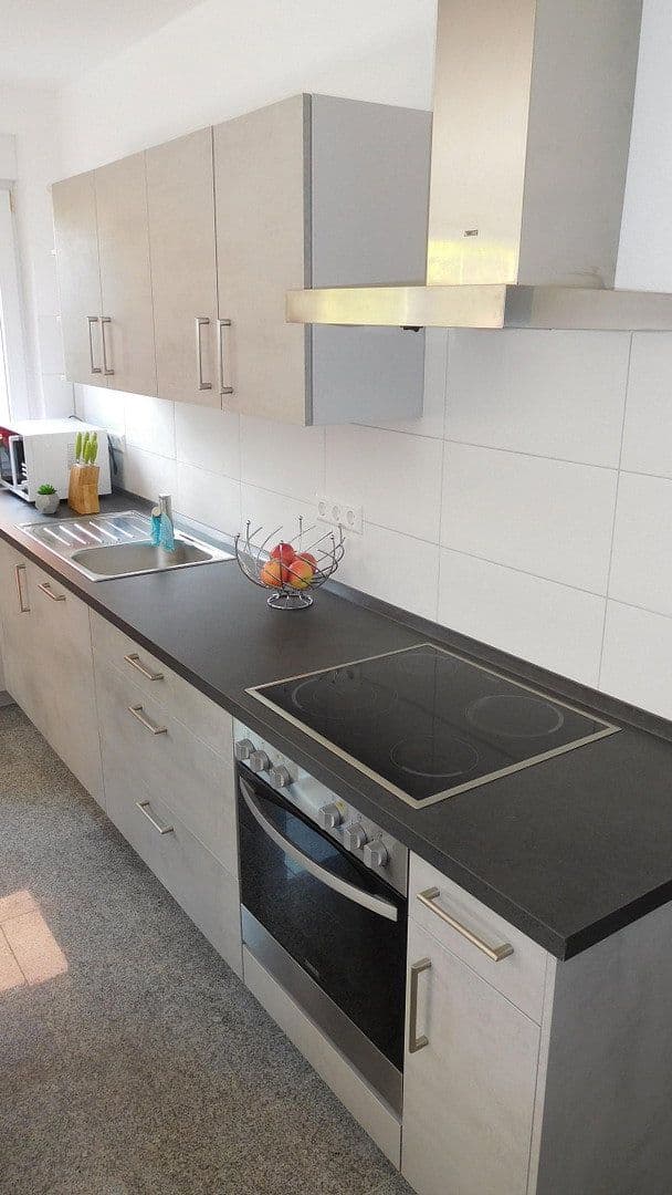 Prenájom bytu 2-izbový 50 m², Friedrich - Dürr Str. 37, Heilbronn, Bádensko-Wurttembersko Prenájom bytu 2-izbový 50 m², Friedrich - Dürr Str. 37, Heilbronn, Bádensko-Wurttembersko
