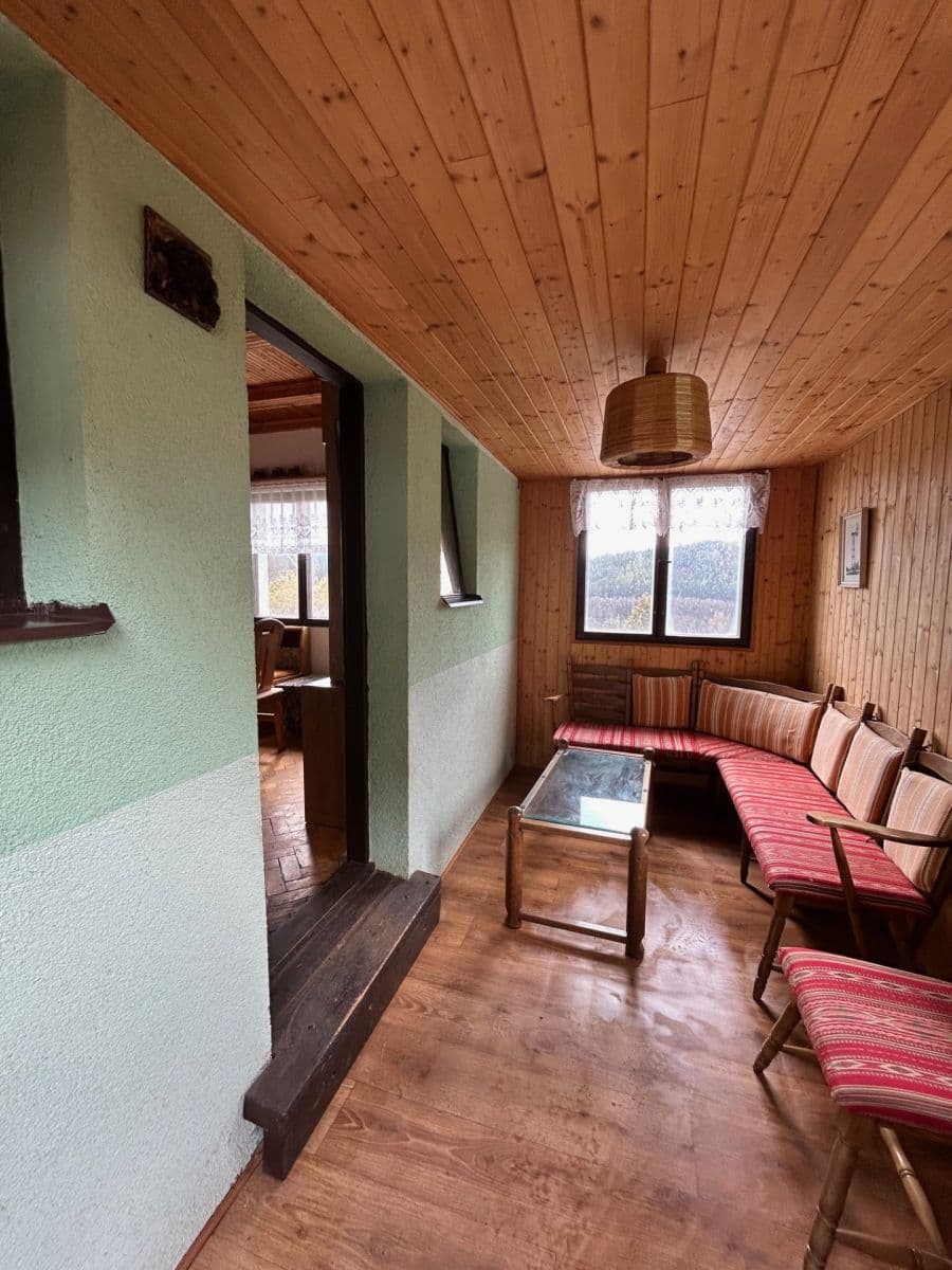 Predaj rekreačného objektu 40 m², pozemek 384 m², Vlčická, Trutnov, Královéhradecký kraj Predaj rekreačného objektu 40 m², pozemek 384 m², Vlčická, Trutnov, Královéhradecký kraj