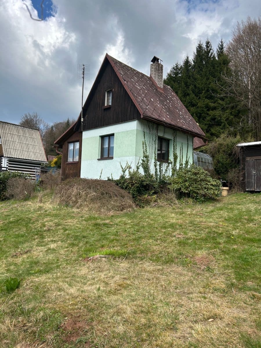 Predaj rekreačného objektu 40 m², pozemek 384 m², Vlčická, Trutnov, Královéhradecký kraj Predaj rekreačného objektu 40 m², pozemek 384 m², Vlčická, Trutnov, Královéhradecký kraj