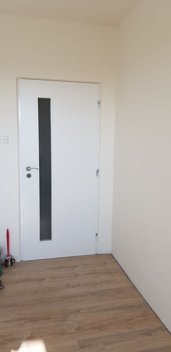 Prenájom bytu 3-izbový 65 m², Kmochova, Olomouc, Olomoucký kraj Prenájom bytu 3-izbový 65 m², Kmochova, Olomouc, Olomoucký kraj