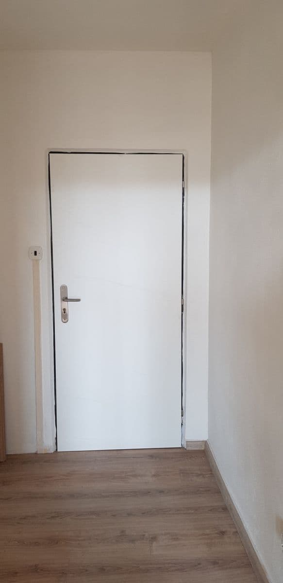 Prenájom bytu 3-izbový 65 m², Kmochova, Olomouc, Olomoucký kraj Prenájom bytu 3-izbový 65 m², Kmochova, Olomouc, Olomoucký kraj