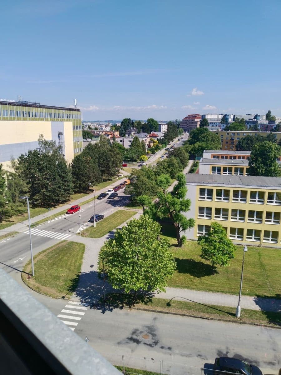 Prenájom bytu 3-izbový 65 m², Kmochova, Olomouc, Olomoucký kraj Prenájom bytu 3-izbový 65 m², Kmochova, Olomouc, Olomoucký kraj