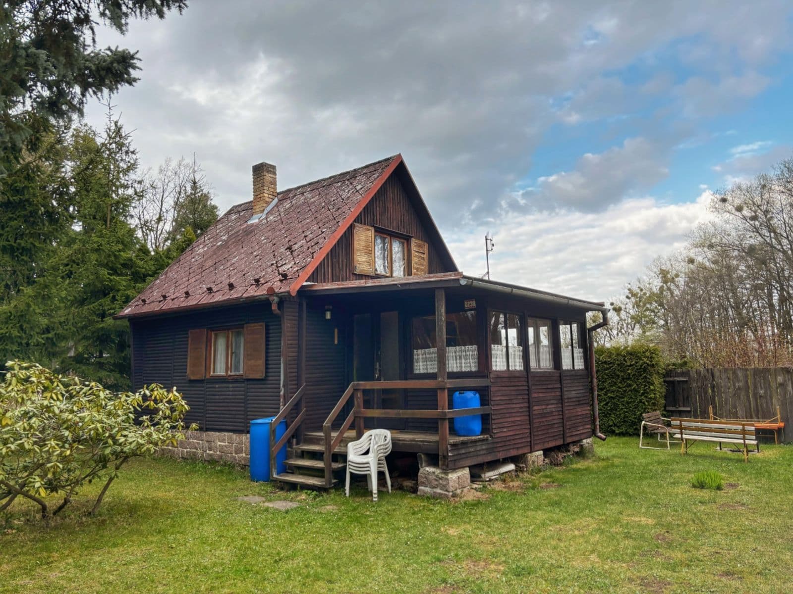 Predaj rekreačného objektu 58 m², pozemek 380 m², Černíny, Středočeský kraj Predaj rekreačného objektu 58 m², pozemek 380 m², Černíny, Středočeský kraj
