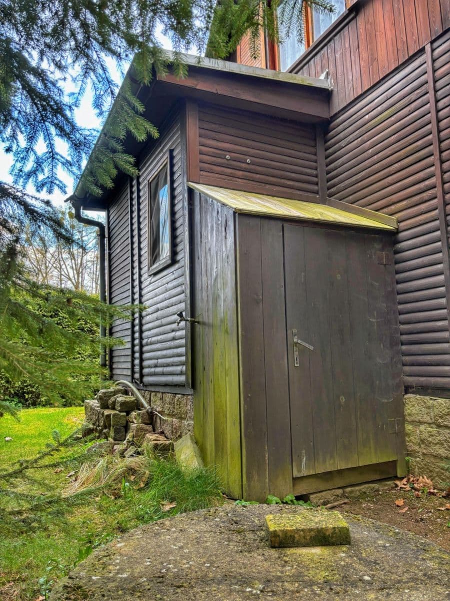 Predaj rekreačného objektu 58 m², pozemek 380 m², Černíny, Středočeský kraj Predaj rekreačného objektu 58 m², pozemek 380 m², Černíny, Středočeský kraj