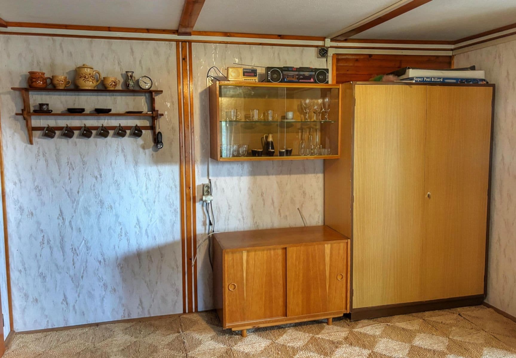 Predaj rekreačného objektu 58 m², pozemek 380 m², Černíny, Středočeský kraj Predaj rekreačného objektu 58 m², pozemek 380 m², Černíny, Středočeský kraj