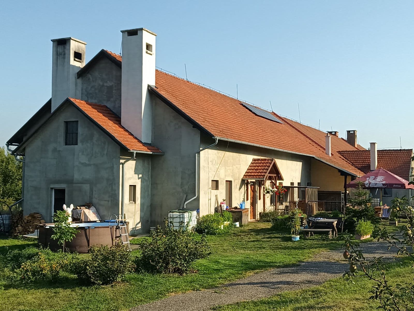 Predaj domu 2.280 m², pozemek 9.733 m², Kramolín, Kraj Vysočina Predaj domu 2.280 m², pozemek 9.733 m², Kramolín, Kraj Vysočina