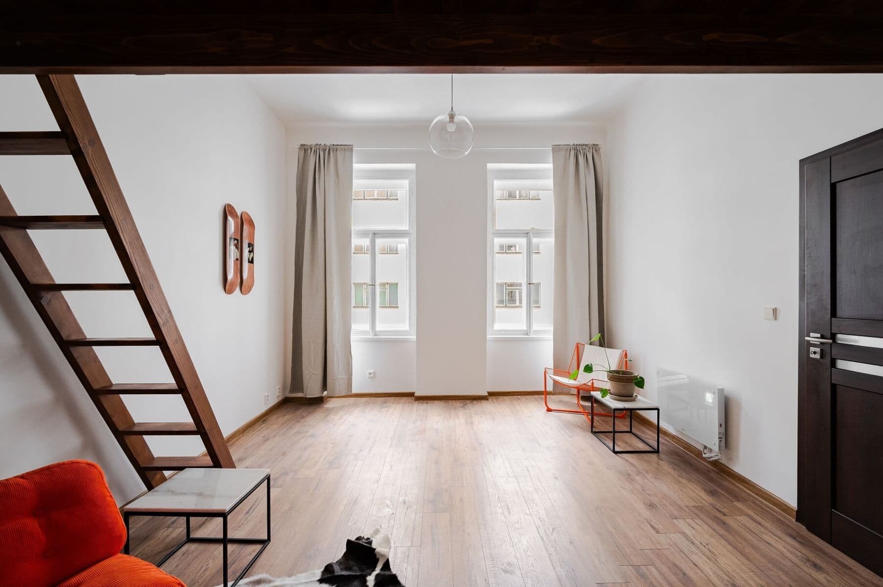 Prenájom bytu 2-izbový 43 m², Heřmanova, Praha, Praha Prenájom bytu 2-izbový 43 m², Heřmanova, Praha, Praha