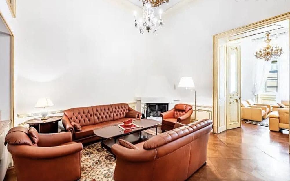Prenájom bytu 150 m², Smetanovo nábřeží, Praha, Praha Prenájom bytu 150 m², Smetanovo nábřeží, Praha, Praha