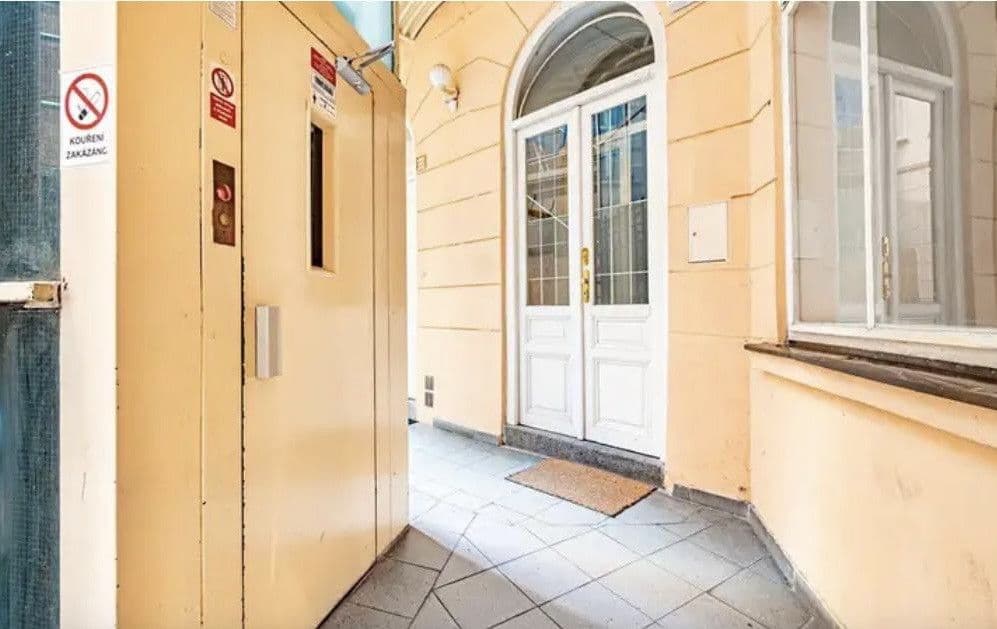 Prenájom bytu 150 m², Smetanovo nábřeží, Praha, Praha Prenájom bytu 150 m², Smetanovo nábřeží, Praha, Praha