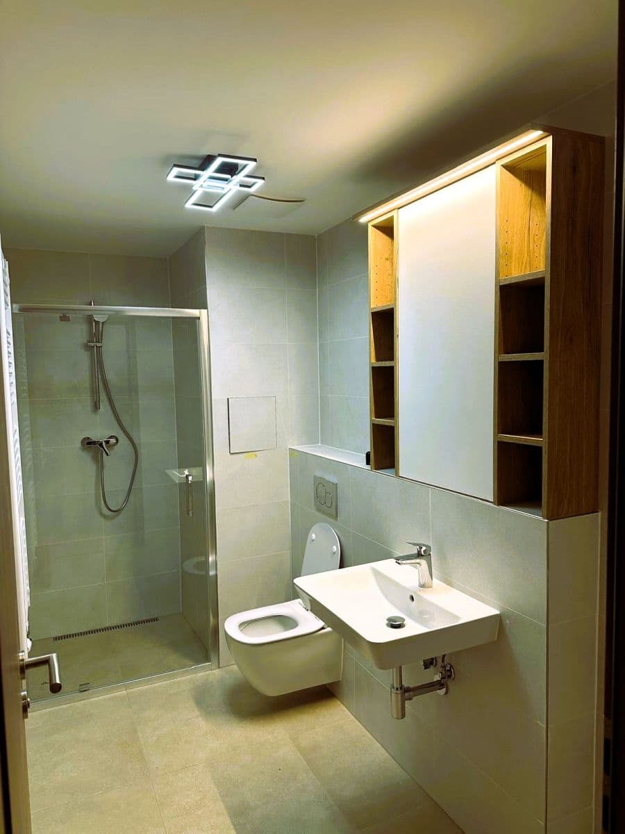 Prenájom bytu 2-izbový 43 m², Haenkeho, Praha, Praha Prenájom bytu 2-izbový 43 m², Haenkeho, Praha, Praha