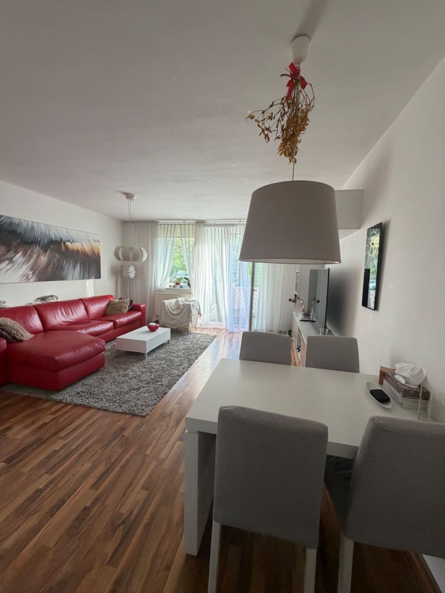 Prenájom bytu 3-izbový 83 m², Za Stadionem, Mělník, Středočeský kraj Prenájom bytu 3-izbový 83 m², Za Stadionem, Mělník, Středočeský kraj