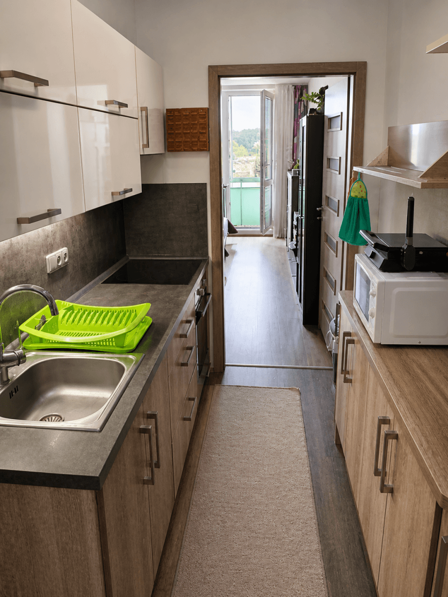 Prenájom bytu 1-izbový 33 m², Školní, Otrokovice, Zlínský kraj Prenájom bytu 1-izbový 33 m², Školní, Otrokovice, Zlínský kraj