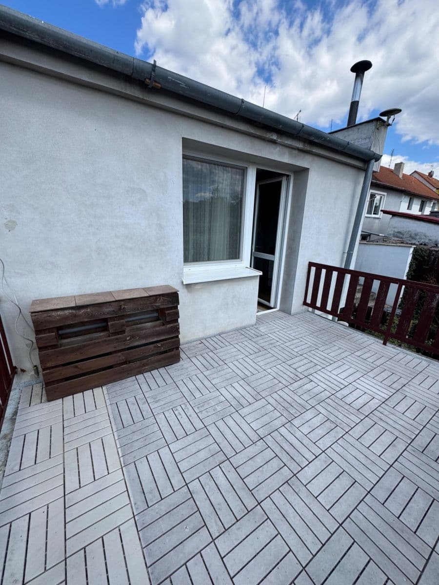 Predaj domu 202 m², pozemek 320 m², Jevišovice, Jihomoravský kraj Predaj domu 202 m², pozemek 320 m², Jevišovice, Jihomoravský kraj