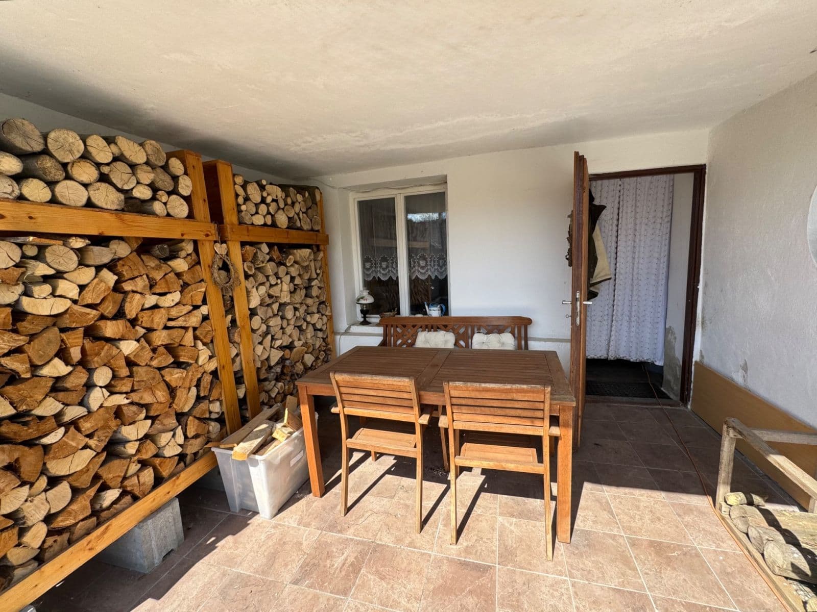 Predaj domu 202 m², pozemek 320 m², Jevišovice, Jihomoravský kraj Predaj domu 202 m², pozemek 320 m², Jevišovice, Jihomoravský kraj