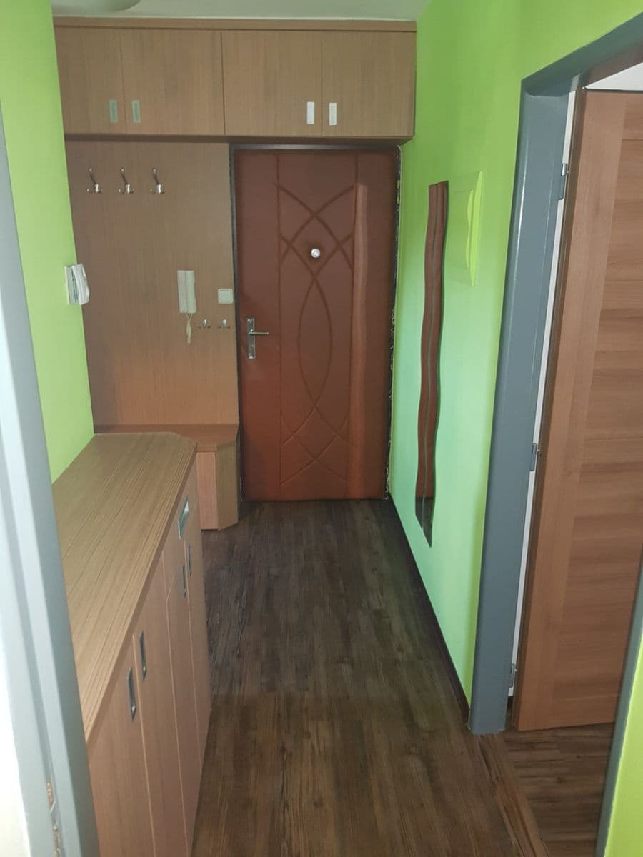 Predaj bytu 2-izbový 53 m², Družstevní, Pohořelice, Jihomoravský kraj Predaj bytu 2-izbový 53 m², Družstevní, Pohořelice, Jihomoravský kraj