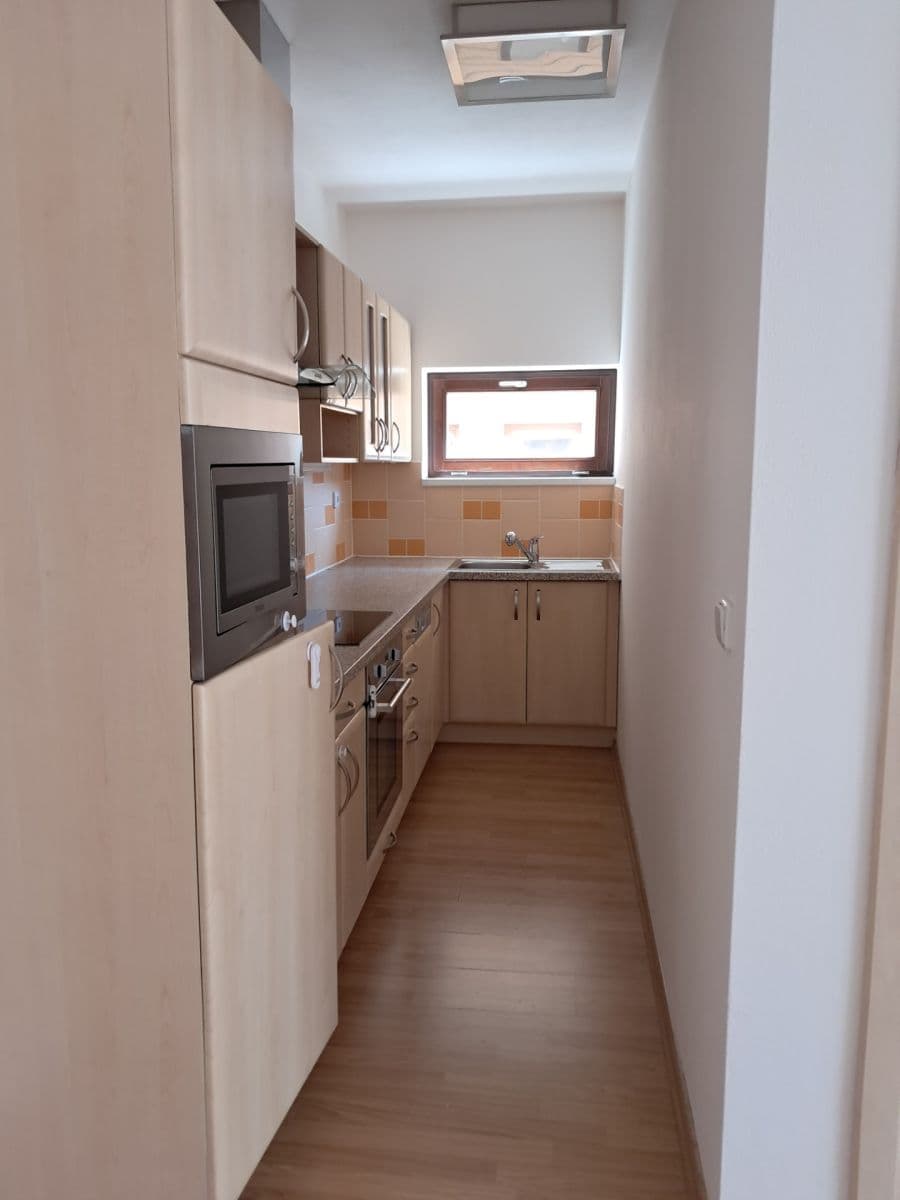 Prenájom bytu 2-izbový 50 m², Štverákova, Praha, Praha Prenájom bytu 2-izbový 50 m², Štverákova, Praha, Praha