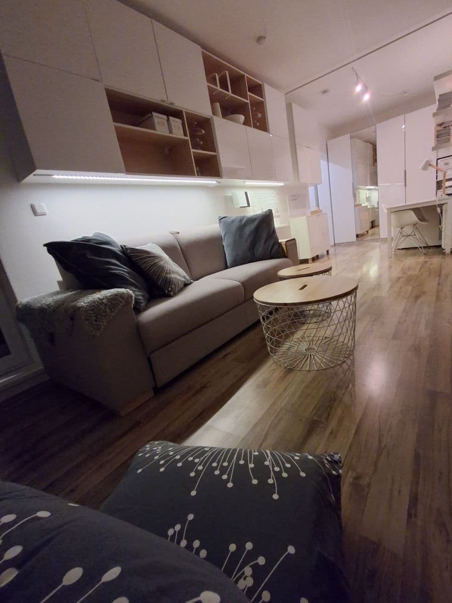 Prenájom bytu 2-izbový 56 m², Leskauerova, Brno, Jihomoravský kraj Prenájom bytu 2-izbový 56 m², Leskauerova, Brno, Jihomoravský kraj