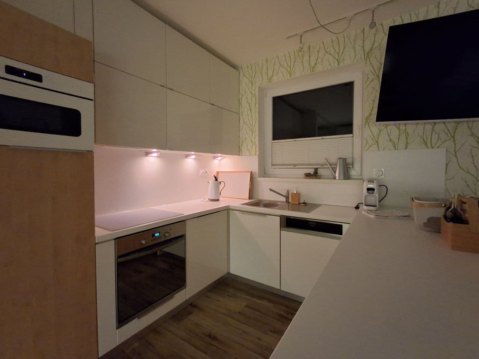 Prenájom bytu 2-izbový 56 m², Leskauerova, Brno, Jihomoravský kraj Prenájom bytu 2-izbový 56 m², Leskauerova, Brno, Jihomoravský kraj