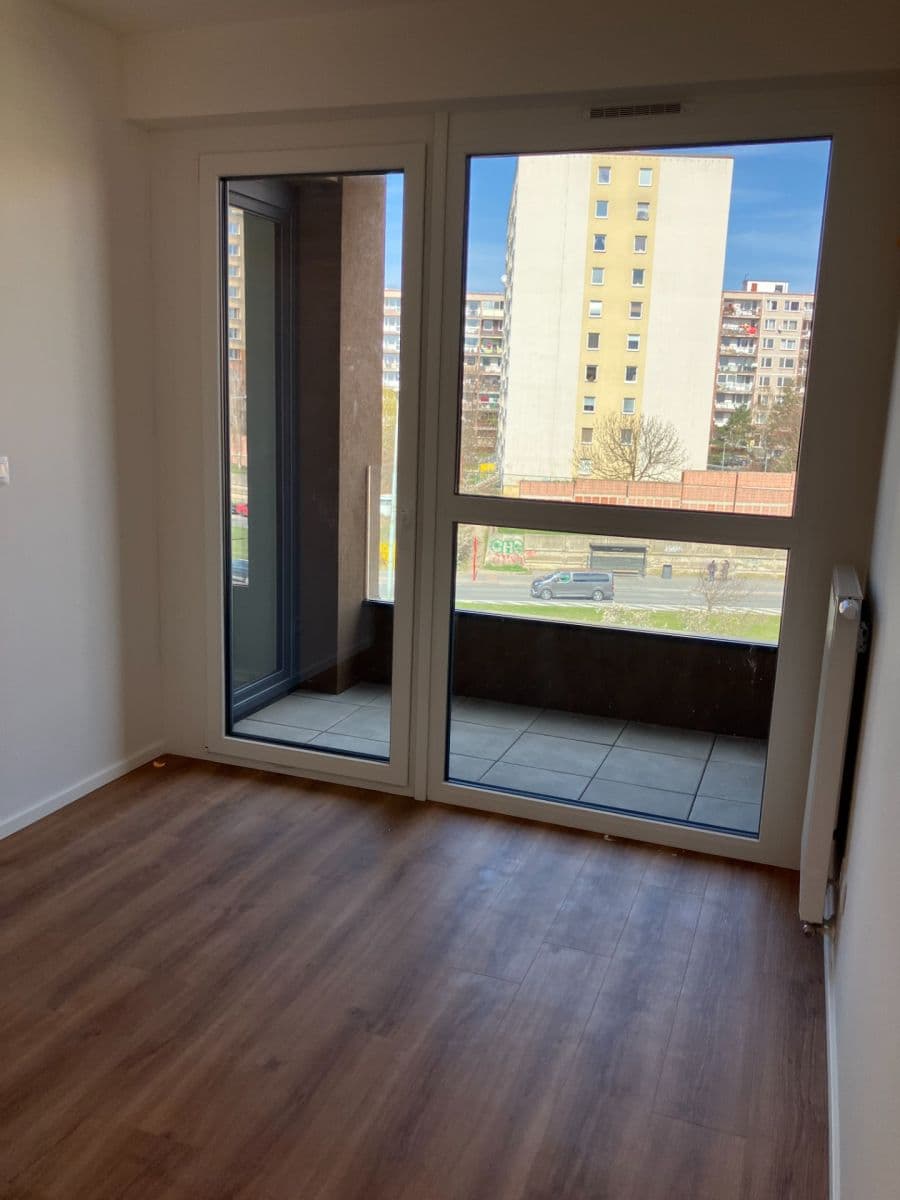 Prenájom bytu 2-izbový 40 m², Arnošta Valenty, Praha, Praha Prenájom bytu 2-izbový 40 m², Arnošta Valenty, Praha, Praha