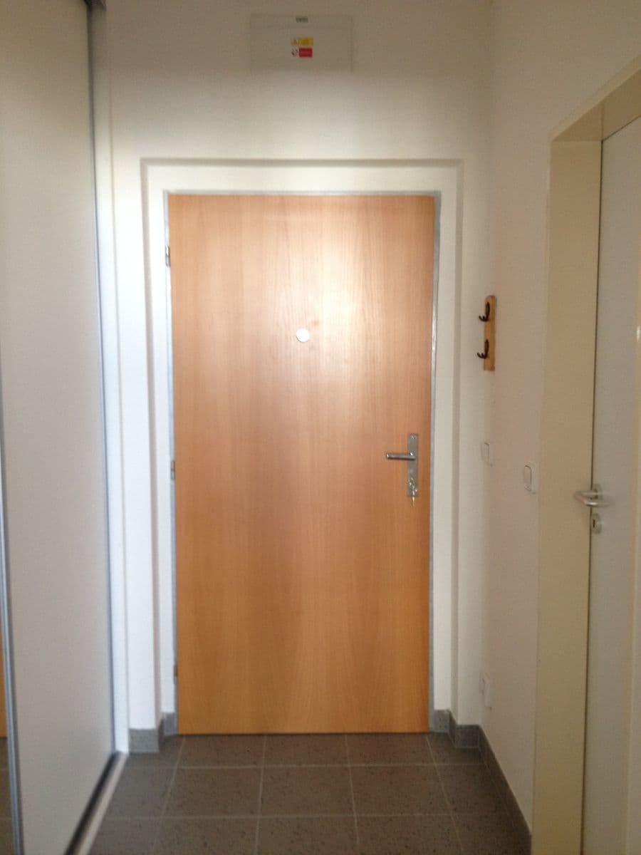 Prenájom bytu 1-izbový 35 m², Sluneční náměstí, Praha, Praha Prenájom bytu 1-izbový 35 m², Sluneční náměstí, Praha, Praha