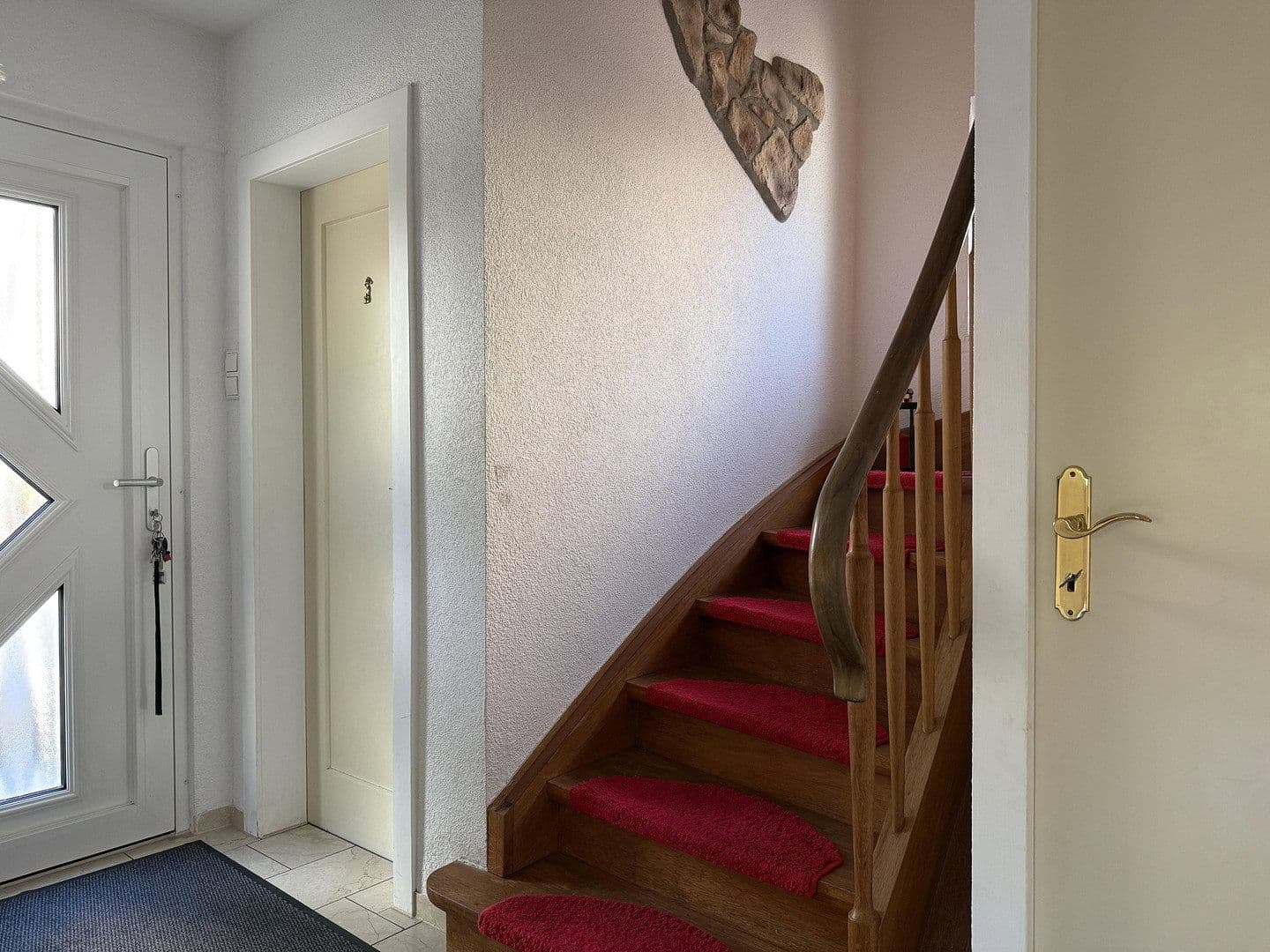 Predaj domu 130 m², pozemek 513 m², Ingelfingen, Bádensko-Wurttembersko Predaj domu 130 m², pozemek 513 m², Ingelfingen, Bádensko-Wurttembersko