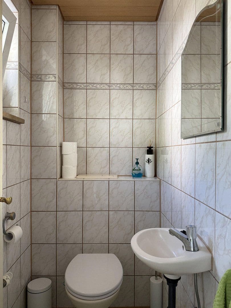 Predaj domu 130 m², pozemek 513 m², Ingelfingen, Bádensko-Wurttembersko Predaj domu 130 m², pozemek 513 m², Ingelfingen, Bádensko-Wurttembersko