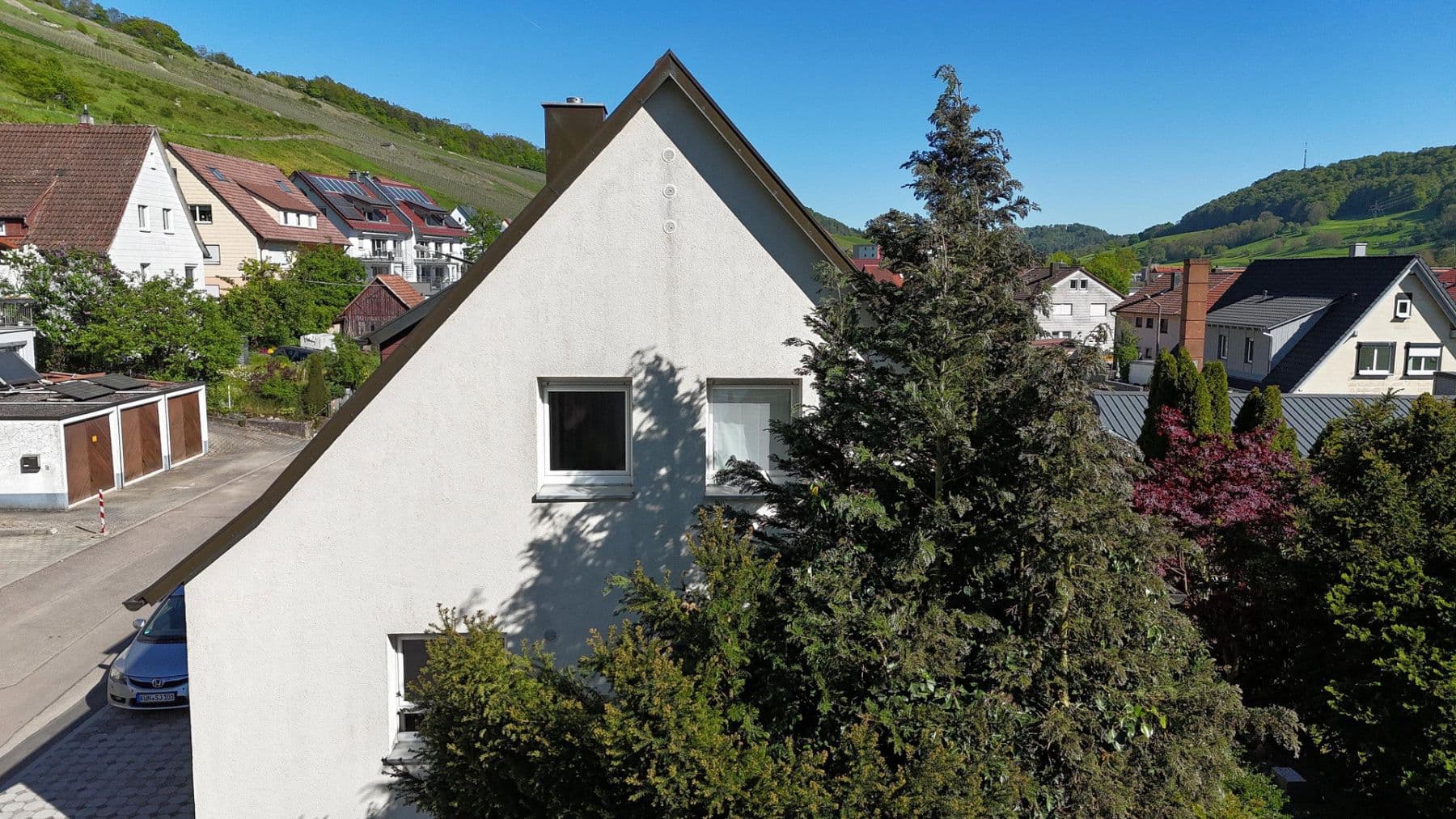 Predaj domu 130 m², pozemek 513 m², Ingelfingen, Bádensko-Wurttembersko Predaj domu 130 m², pozemek 513 m², Ingelfingen, Bádensko-Wurttembersko