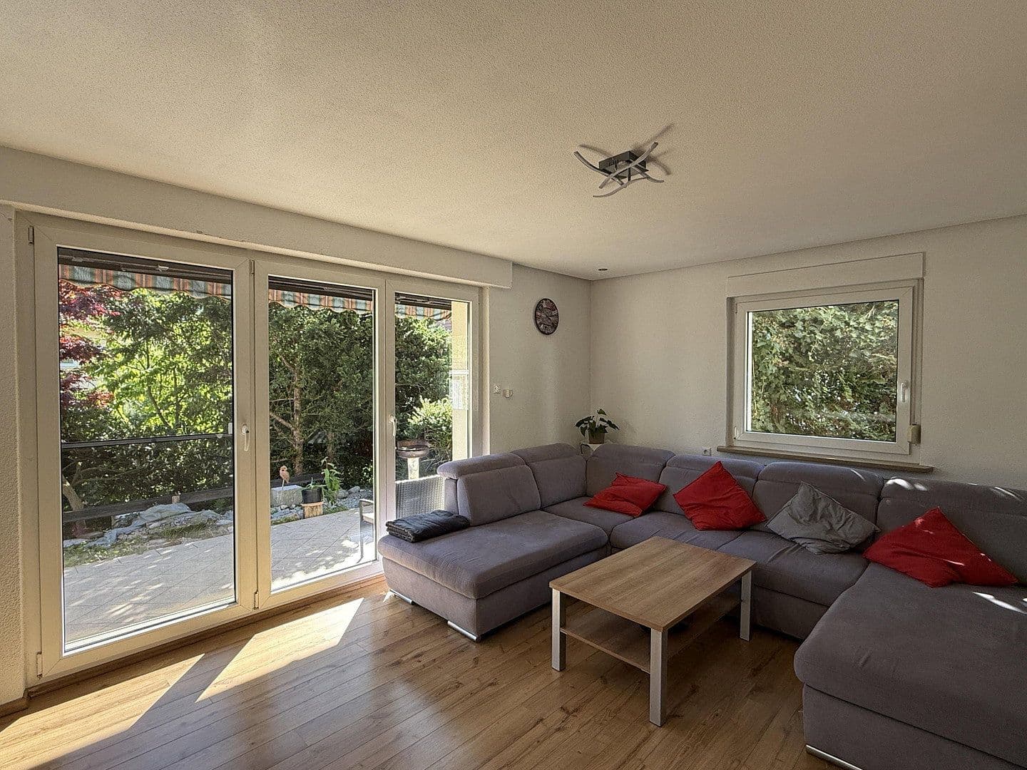 Predaj domu 130 m², pozemek 513 m², Ingelfingen, Bádensko-Wurttembersko Predaj domu 130 m², pozemek 513 m², Ingelfingen, Bádensko-Wurttembersko