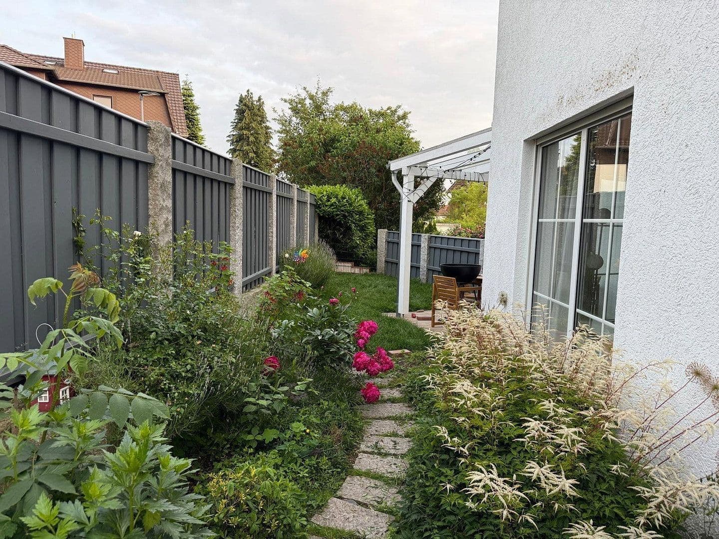 Predaj domu 120 m², pozemek 197 m², Göttingen, Dolné Sasko Predaj domu 120 m², pozemek 197 m², Göttingen, Dolné Sasko
