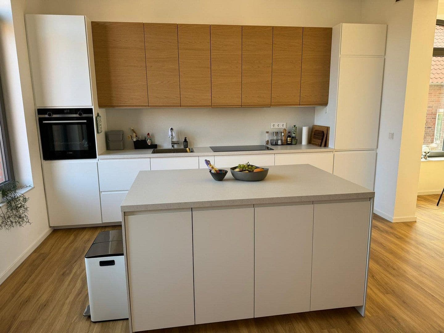 Prenájom bytu 3-izbový 128 m², Wennigsen (Deister), Dolné Sasko Prenájom bytu 3-izbový 128 m², Wennigsen (Deister), Dolné Sasko