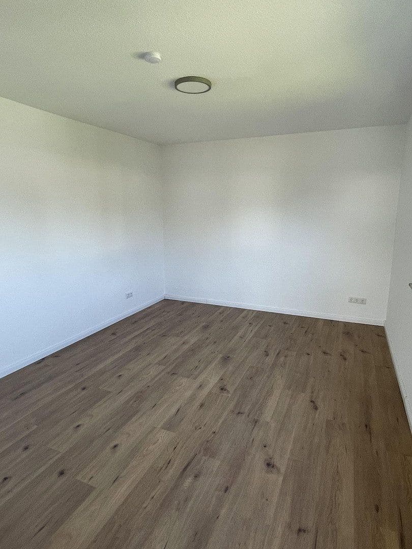 Prenájom bytu 4-izbový 86 m², Birkenweg 1, Hückeswagen, Severné Porýnie - Westfálsko Prenájom bytu 4-izbový 86 m², Birkenweg 1, Hückeswagen, Severné Porýnie - Westfálsko