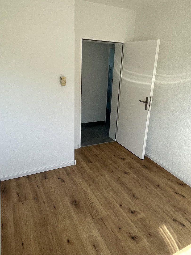 Prenájom bytu 4-izbový 86 m², Birkenweg 1, Hückeswagen, Severné Porýnie - Westfálsko Prenájom bytu 4-izbový 86 m², Birkenweg 1, Hückeswagen, Severné Porýnie - Westfálsko