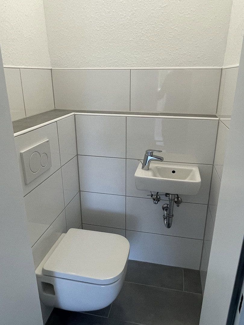Prenájom bytu 4-izbový 86 m², Birkenweg 1, Hückeswagen, Severné Porýnie - Westfálsko Prenájom bytu 4-izbový 86 m², Birkenweg 1, Hückeswagen, Severné Porýnie - Westfálsko