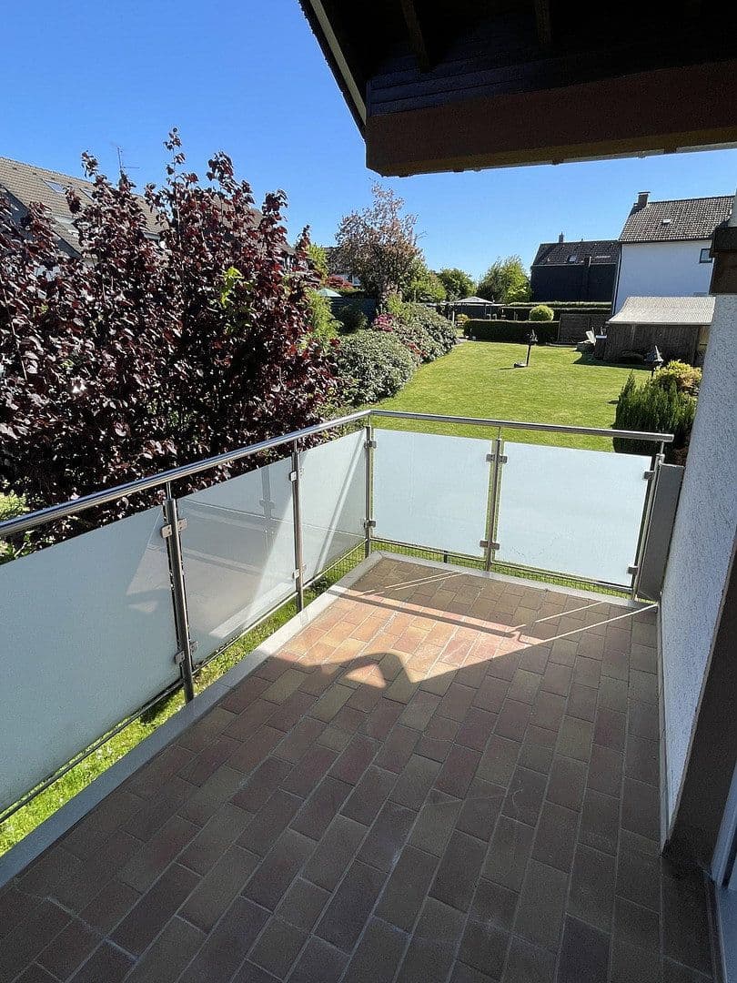 Prenájom bytu 4-izbový 86 m², Birkenweg 1, Hückeswagen, Severné Porýnie - Westfálsko Prenájom bytu 4-izbový 86 m², Birkenweg 1, Hückeswagen, Severné Porýnie - Westfálsko