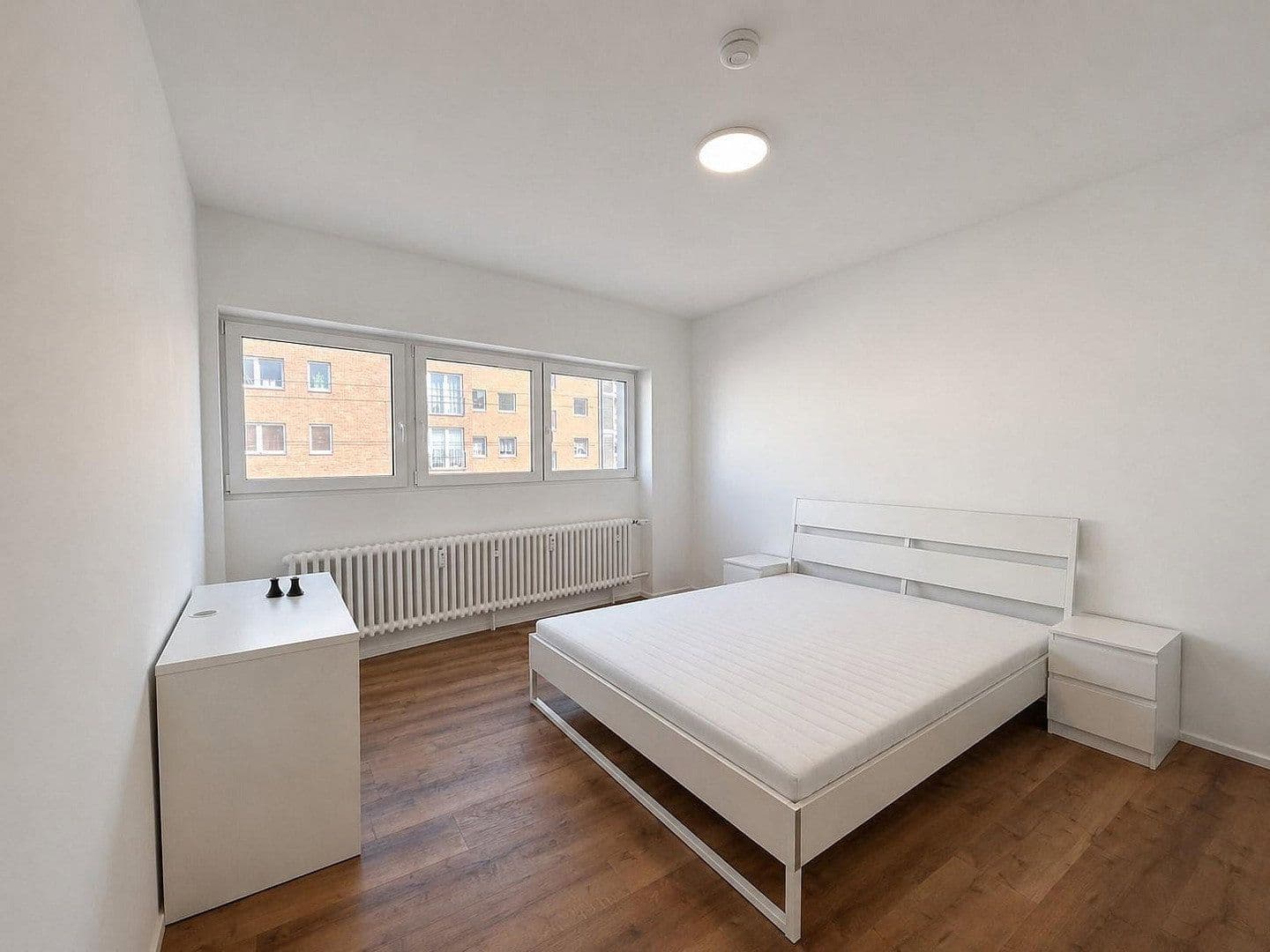Prenájom bytu 2-izbový 60 m², Köln, Severné Porýnie - Westfálsko Prenájom bytu 2-izbový 60 m², Köln, Severné Porýnie - Westfálsko