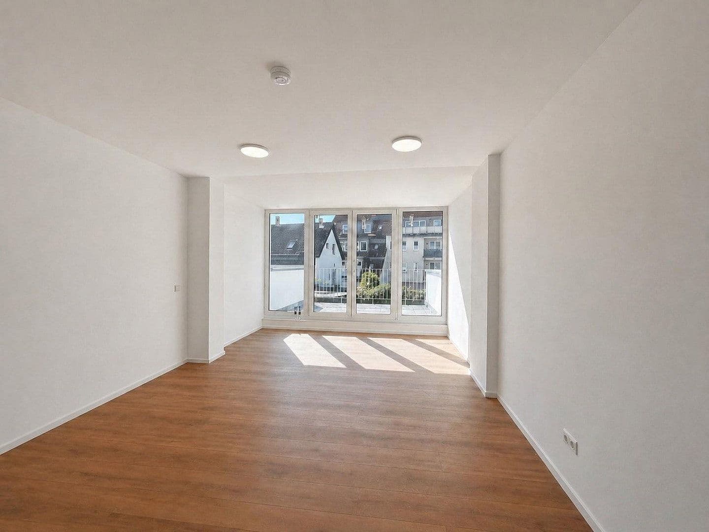 Prenájom bytu 2-izbový 60 m², Köln, Severné Porýnie - Westfálsko Prenájom bytu 2-izbový 60 m², Köln, Severné Porýnie - Westfálsko