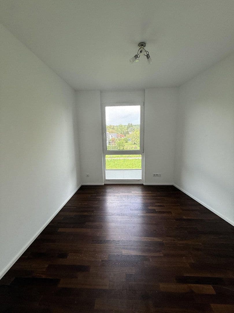Predaj bytu 3-izbový 100 m², Metzingen, Bádensko-Wurttembersko Predaj bytu 3-izbový 100 m², Metzingen, Bádensko-Wurttembersko