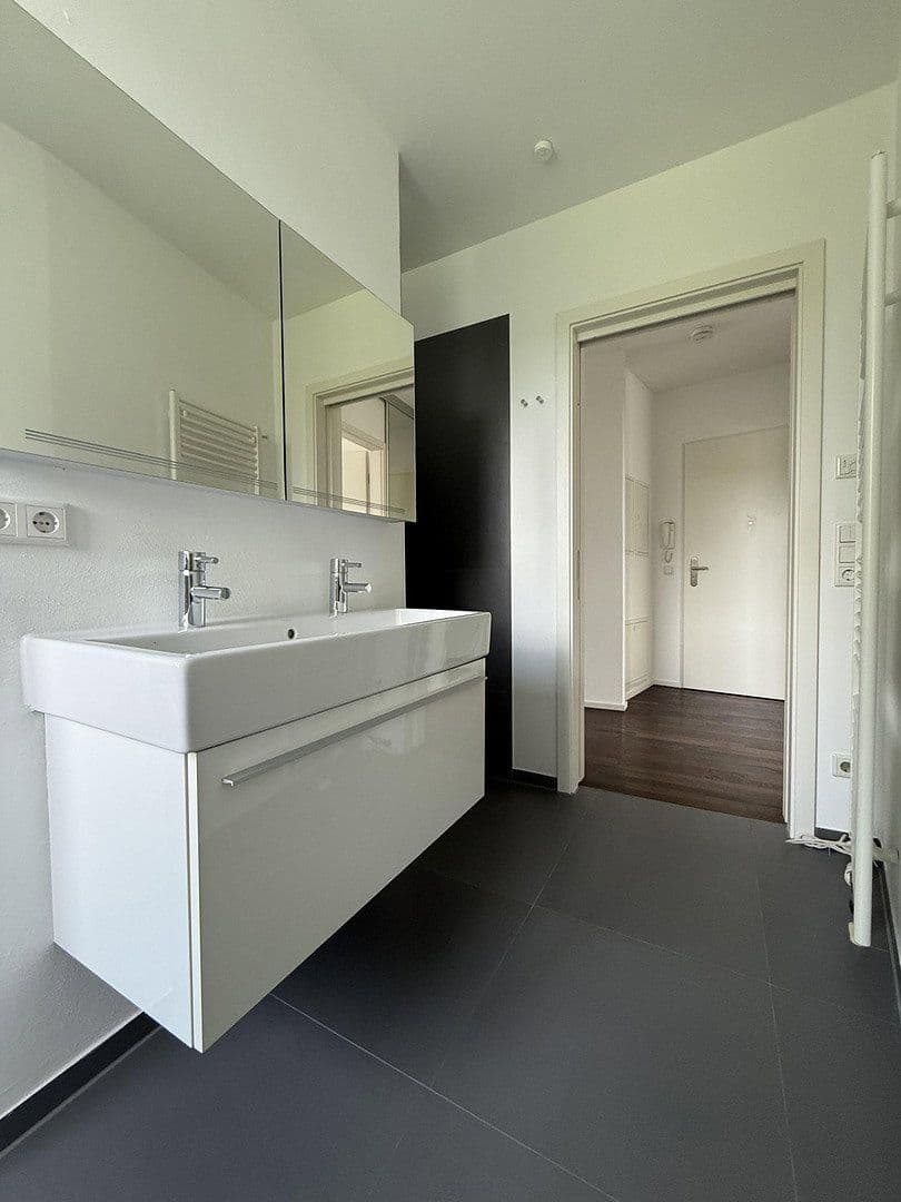Predaj bytu 3-izbový 100 m², Metzingen, Bádensko-Wurttembersko Predaj bytu 3-izbový 100 m², Metzingen, Bádensko-Wurttembersko