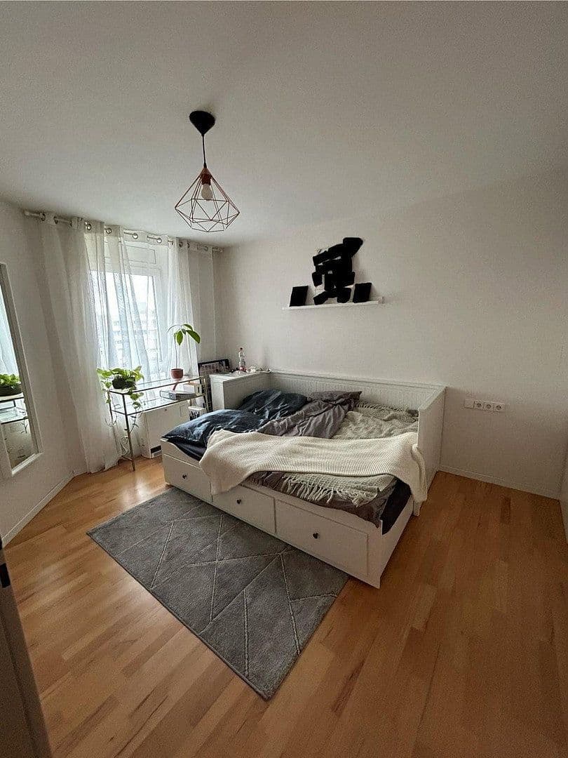 Prenájom bytu 2-izbový 48 m², Schwarenbergstr. 10, Stuttgart, Bádensko-Wurttembersko Prenájom bytu 2-izbový 48 m², Schwarenbergstr. 10, Stuttgart, Bádensko-Wurttembersko