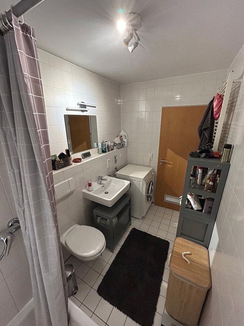 Prenájom bytu 2-izbový 48 m², Schwarenbergstr. 10, Stuttgart, Bádensko-Wurttembersko Prenájom bytu 2-izbový 48 m², Schwarenbergstr. 10, Stuttgart, Bádensko-Wurttembersko